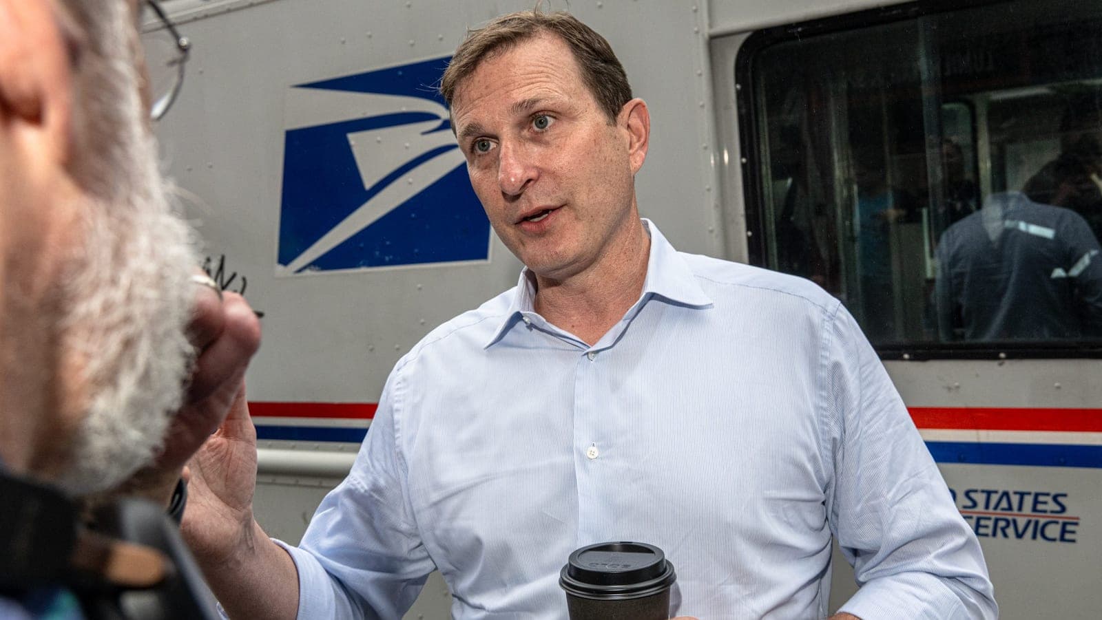 Poetica Coffee in reported DOJ probe over Rep. Dan Goldman ban
