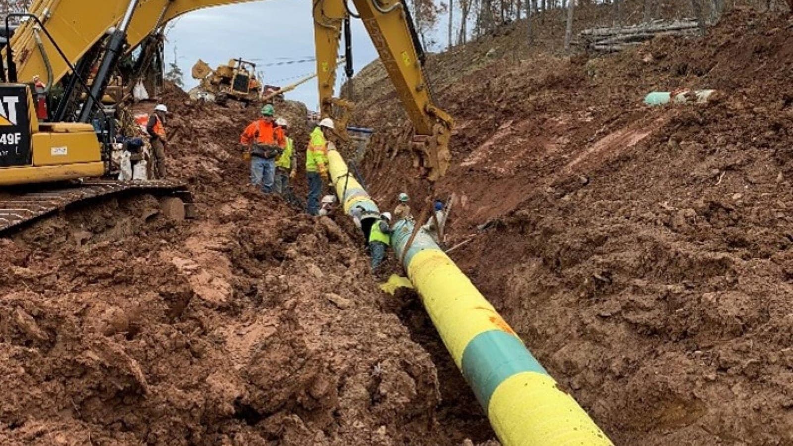 Capito backs bipartisan permitting reform bill targeting energy, infrastructure projects