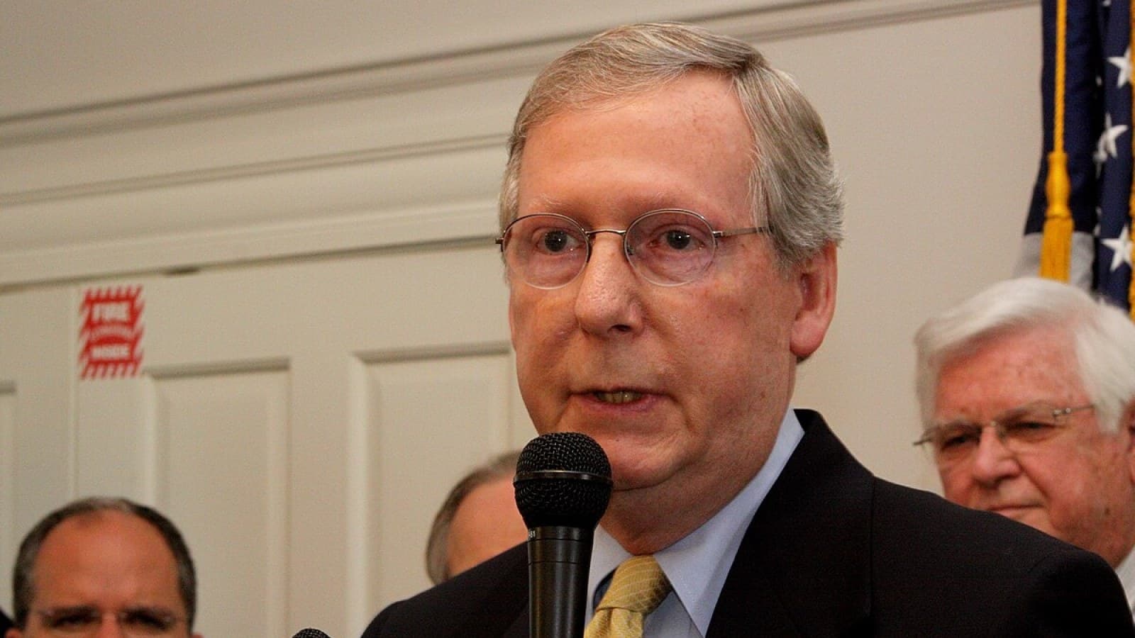 Why Mitch McConnell's Wife Met Chinese Officials Days After Senator's Unconscious Cardiac Arrest