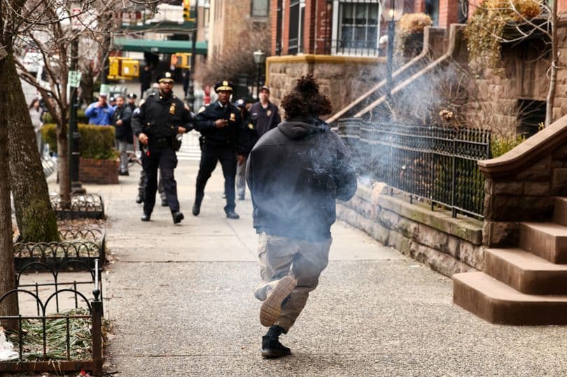 Explosives thrown near New York City mayor's residence investigated as 'ISIS-related terrorism'