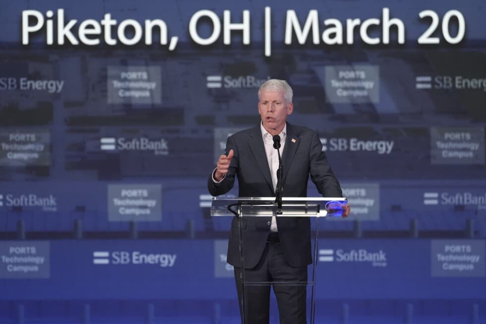 In apparent flub, Energy Secretary Wright says US heading ‘in the wrong direction’ - AP News