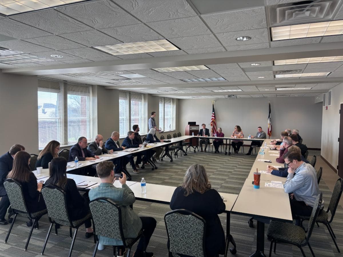 Miller-Meeks Leads Roundtable on Working Families Tax Cuts, Highlights Relief for Iowa Families and Small Businesses - Representative Mariannette Miller-Meeks | (.gov)