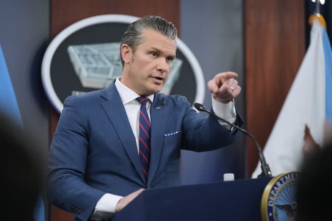 Mark Kelly, Other Democrats Trot Out New, Mind-Numbingly Stupid Hoax Against Pete Hegseth