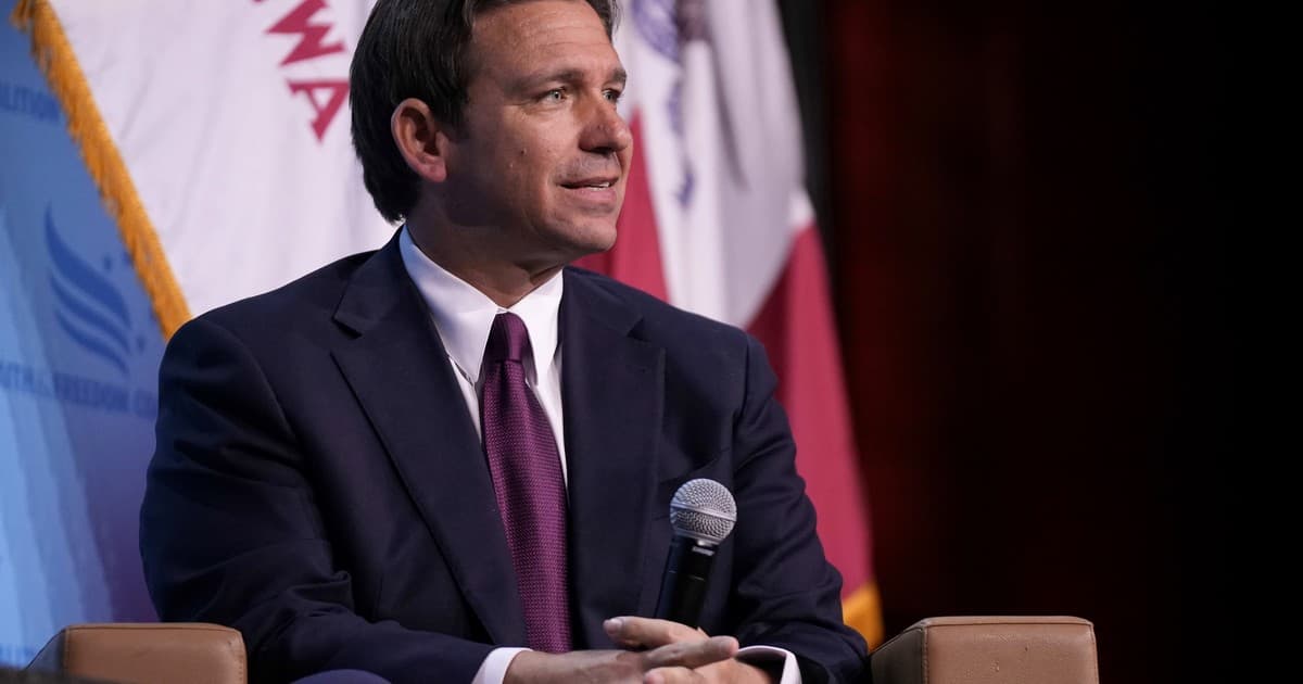 Florida Governor Ron DeSantis Levels Hakeem Jeffries' 'Maximum Warfare' Comment With Hilarious Impression