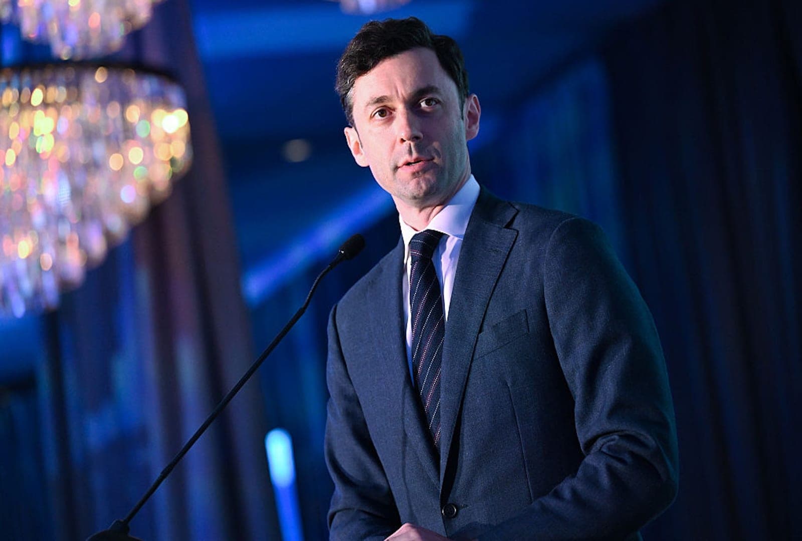 Jon Ossoff knows what he's doing on the campaign trail