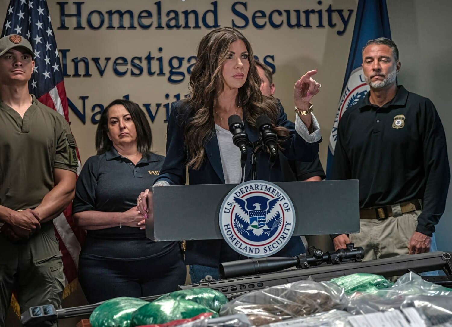 Trump removes Noem as DHS chief, installs GOP Sen. Markwayne Mullin