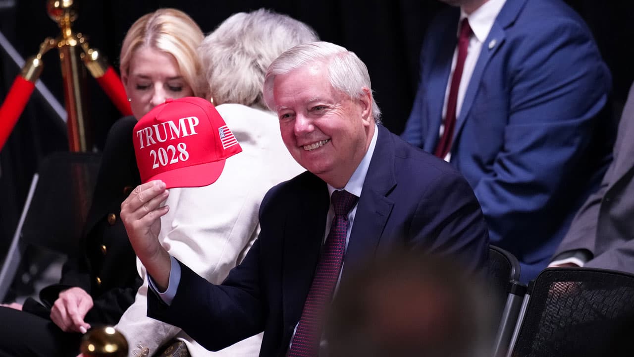 Lindsey Graham's Sister Should Replace Him, Trump Says