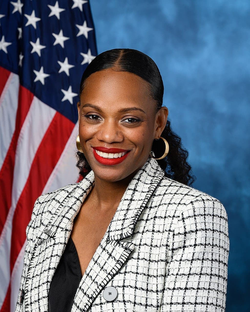 Rep. Summer Lee Says Rep. James Comer Called Her 'B-tch'