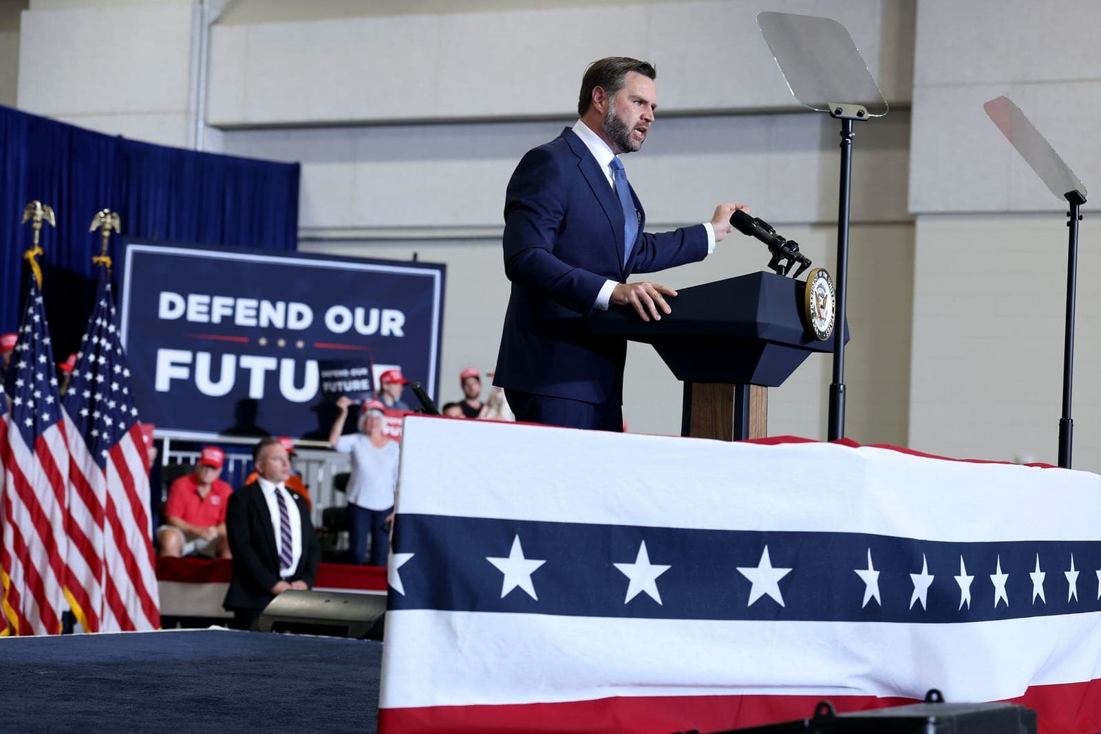 Vance campaigns in red Iowa but barely mentions key Senate race