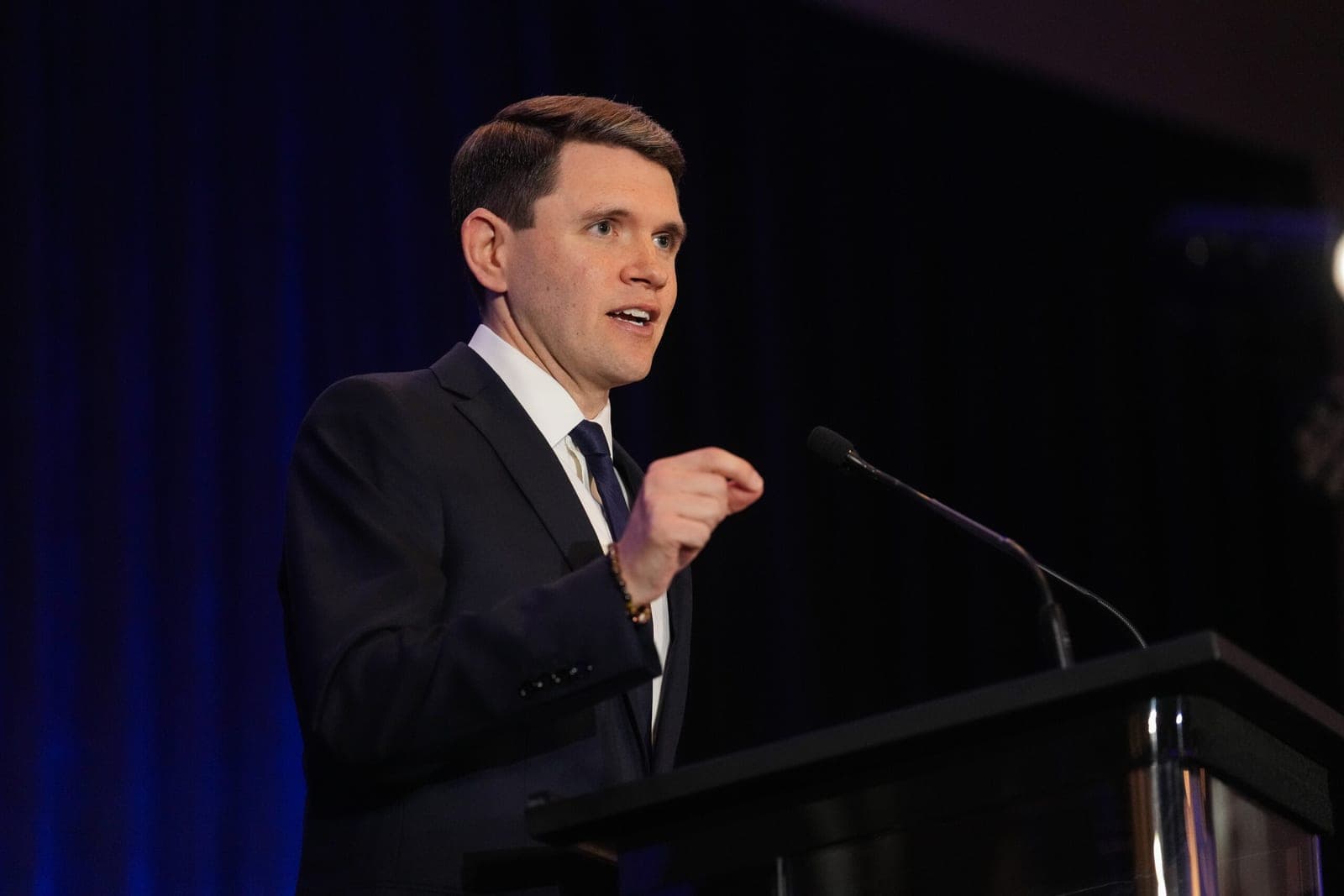 Democrats' Texas Senate Primary Grows Ugly After Leading Candidate Allegedly Calls Former Opponent a 'Mediocre Black Man'