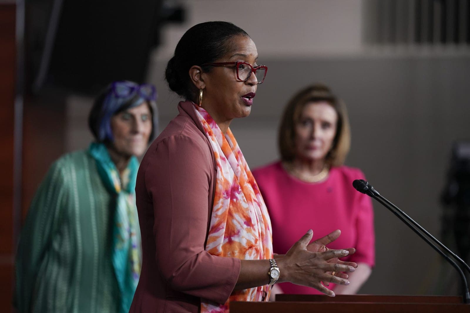 Jahana Hayes splits with CT delegation on U.S. aid to Israel