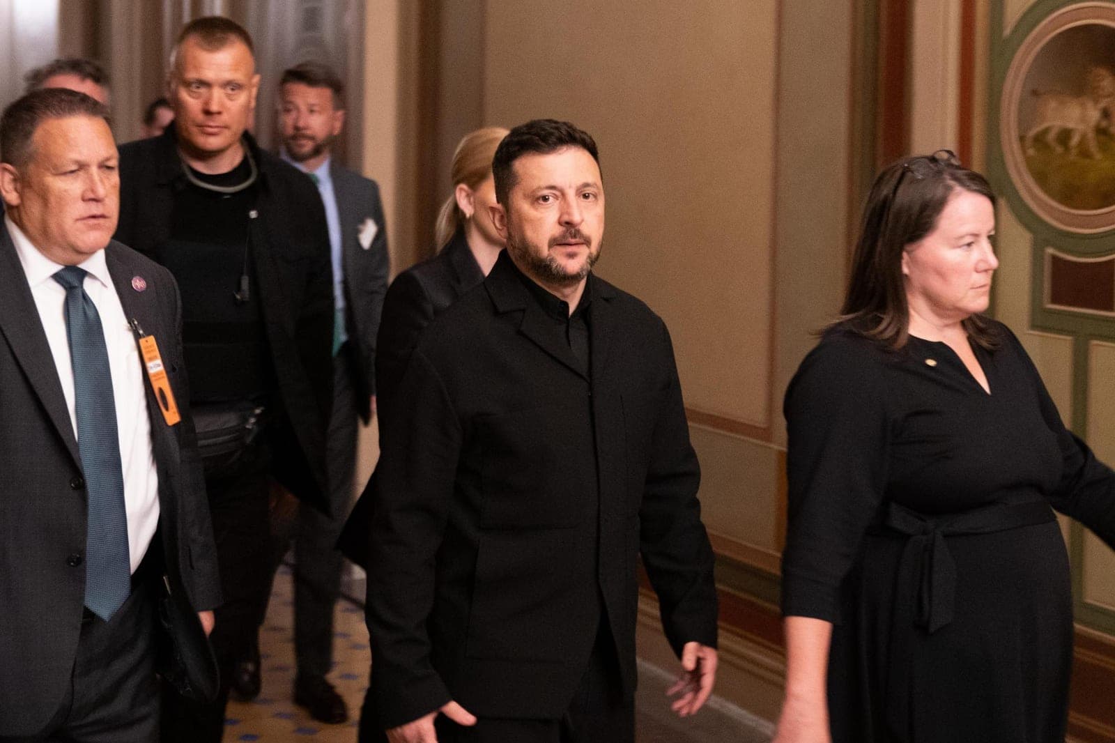 Senate takes first steps on Russian sanctions as Zelenskyy watches