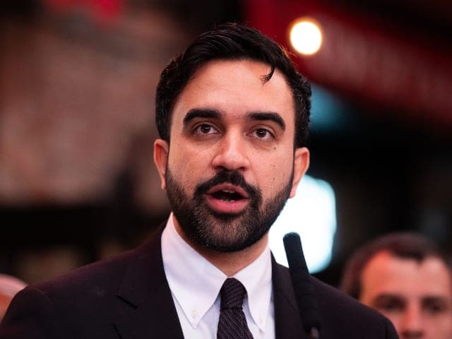 *** Election Night Livewire *** Mamdani vs. the Establishment in Fight for Soul of Democrat Party
