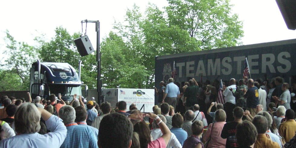 Teamsters Back Trump, GOP Effort to Crack Down on Deadly Illegal Immigrant Truckers.