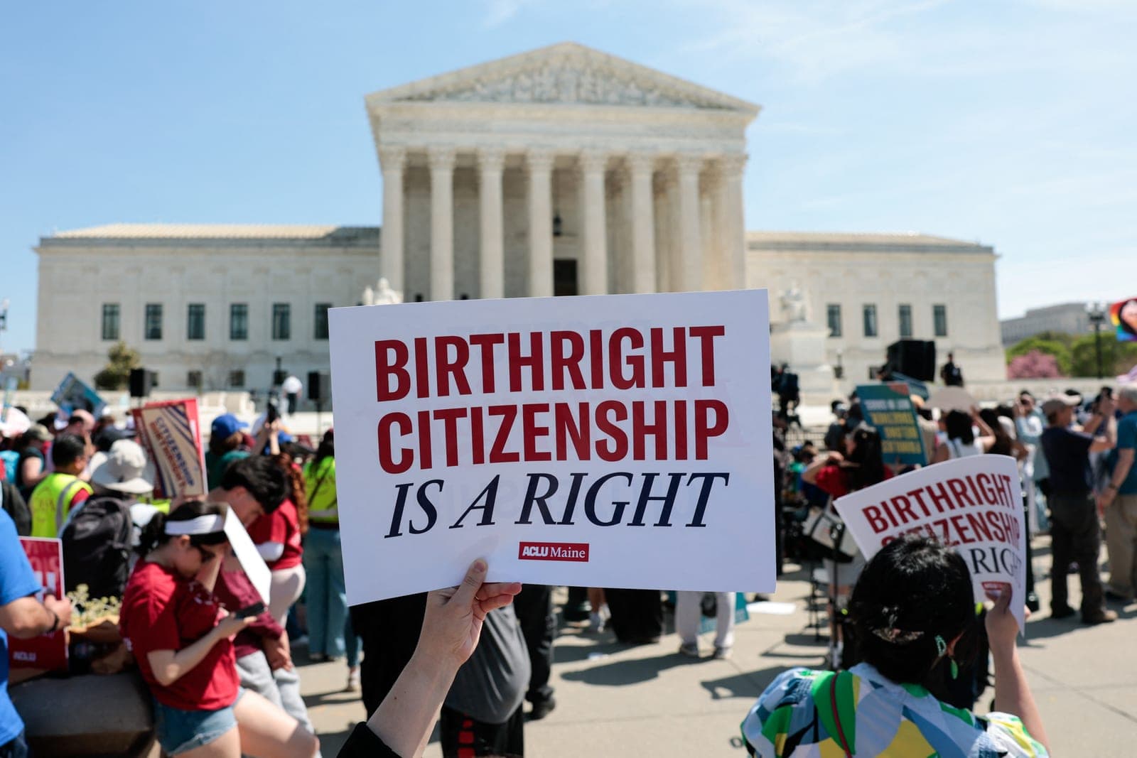 New Senate bill seeks birthright citizenship shake-up