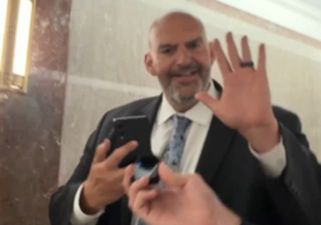 Fetterman Dunks on Reporter From Anti-Israel Outlet: 'Why Does Drop Site Love Hamas?'