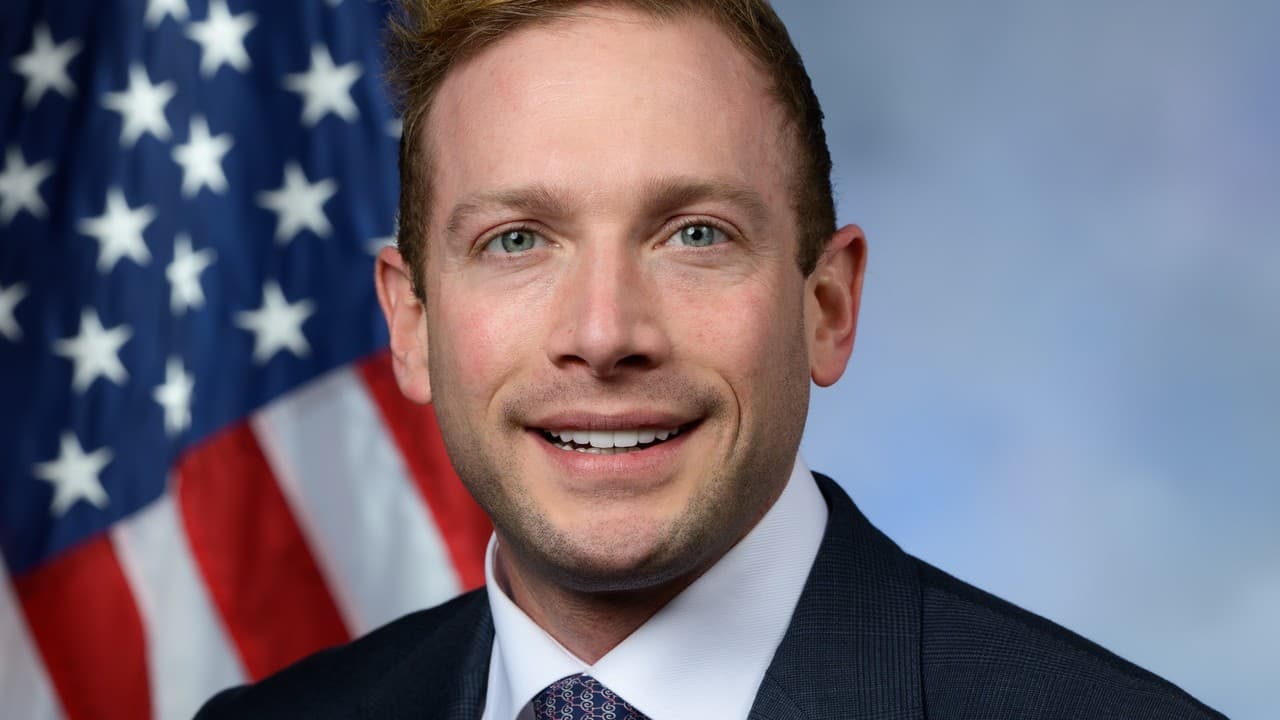 Ohio TV stations defy Max Miller's legal threat, continue airing attack ad