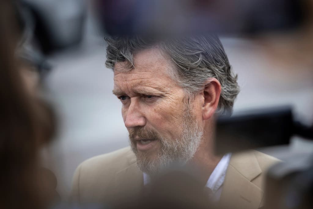 Massie Takes Victory Lap After DOJ Unredacts Epstein Names
