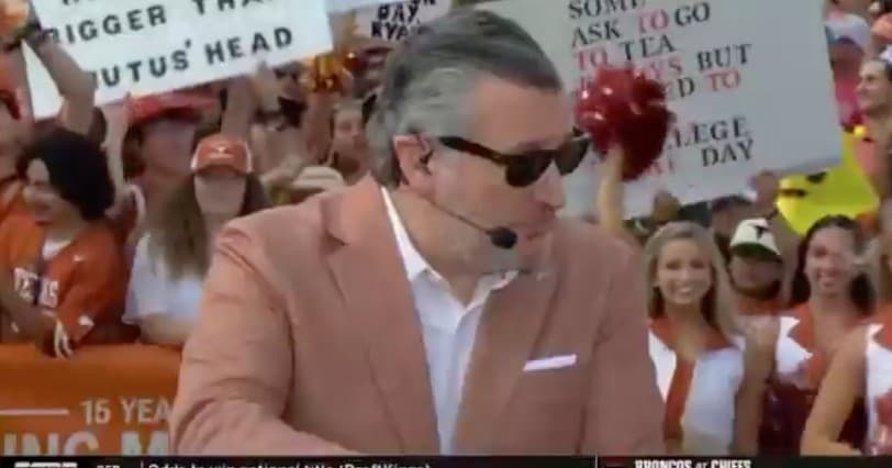The Source |Ted Cruz Gets Drowned Out by Boos During College GameDay in Austin: "Ted, You Suck!"