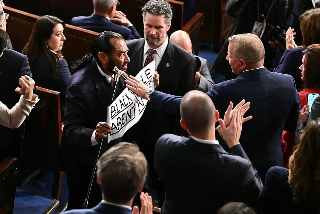 'Who Raised These People?!': Three Republicans Nearly Assault an Elderly Black Lawmaker After He Stands Up to Trump — Then Everyone Pretends It Didn't Happen