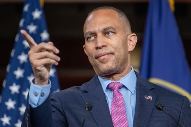 Why Hakeem Jeffries and Jared Kushner Met Secretly