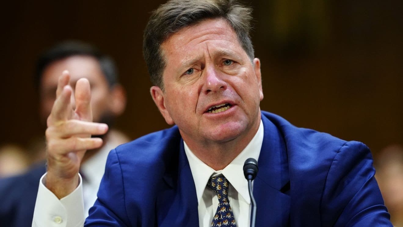 Trump intelligence pick Jay Clayton grilled on 2020 election at Senate hearing