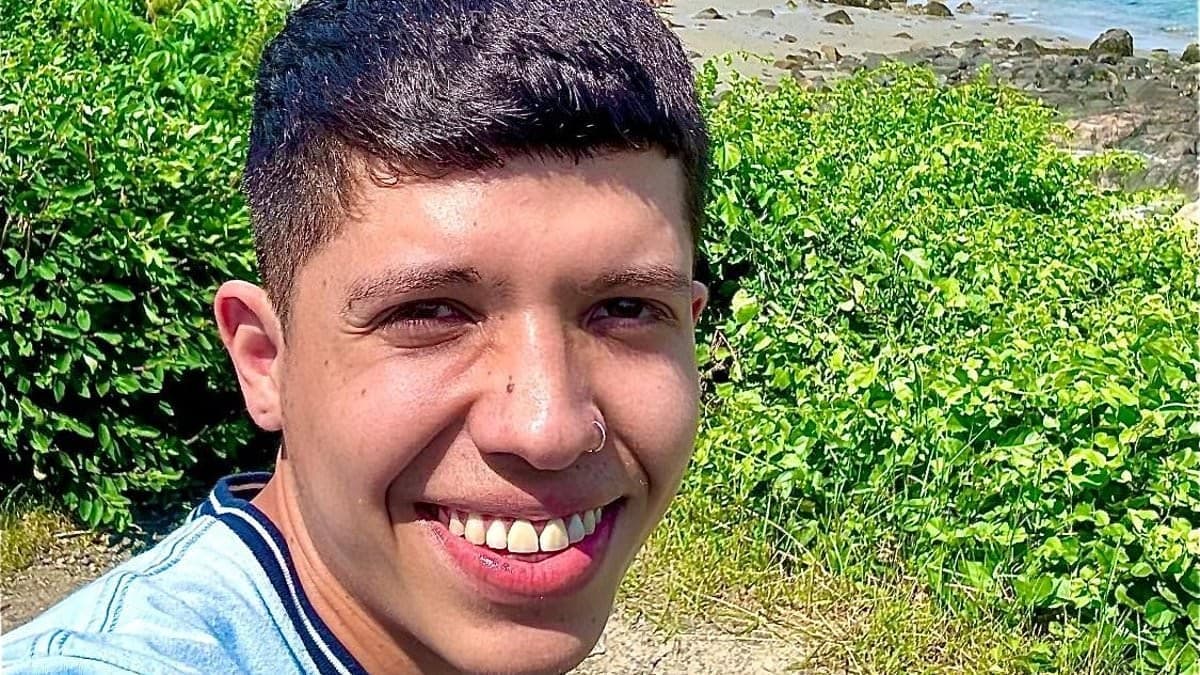 Confusion as Maine senator says ICE shooting victim, 26, was NOT target of warrant that agents were executing when he was killed