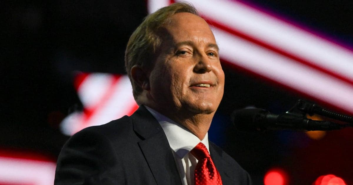 Busted MAGA Love Cheat Star Ken Paxton Accused of Deranged Meltdown