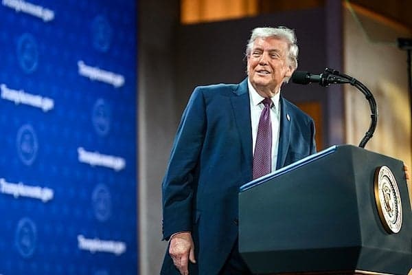 ‘Let me and our Country down’: Trump pulls a 180, re-endorses ‘RINO’ congressman he UNENDORSED less than a month ago