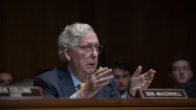 Mitch McConnell leaves rehab seven weeks after hospitalization
