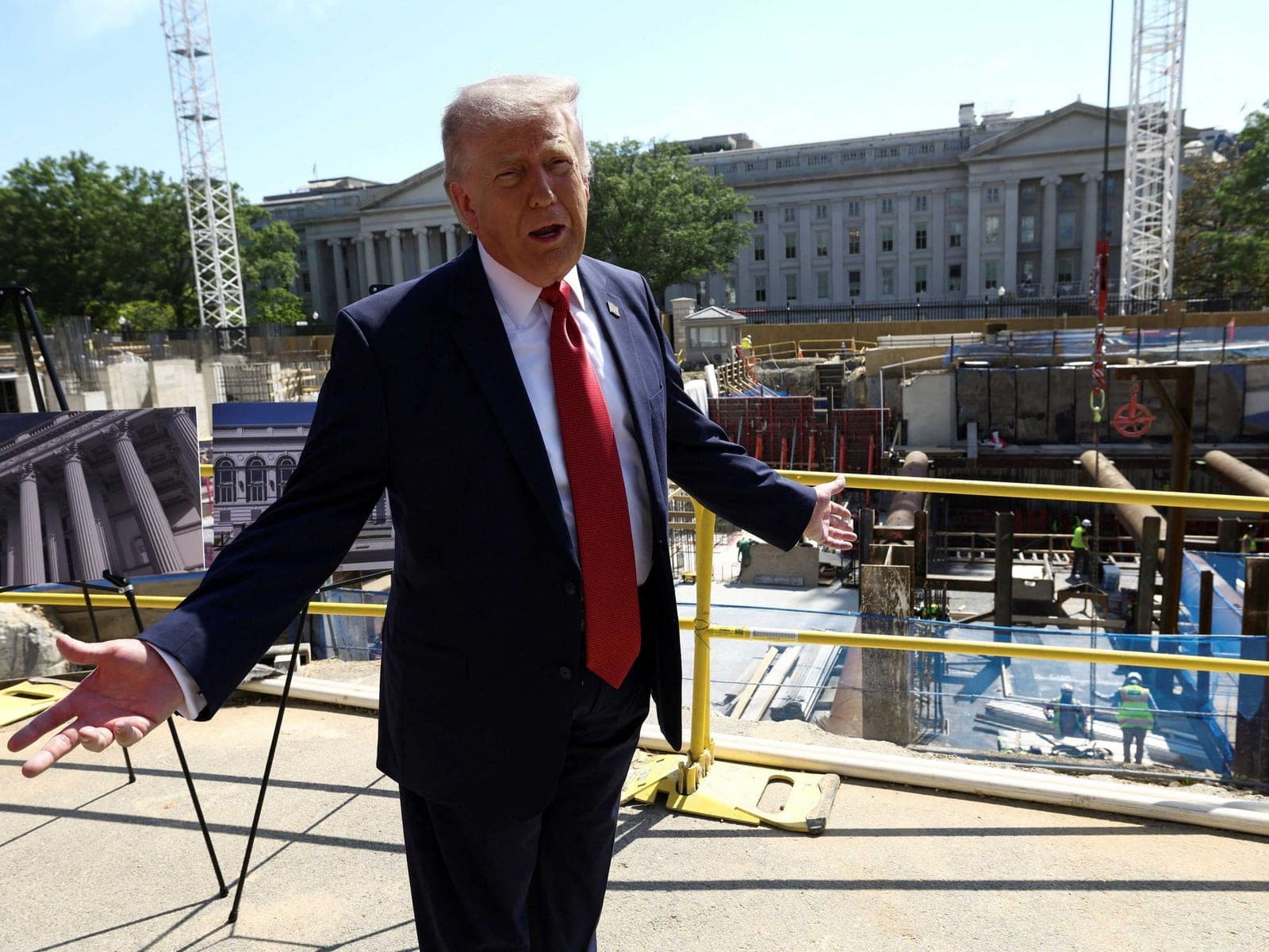 Trump takes shots at GOP senator while dumping him for controversial MAGA wildcard