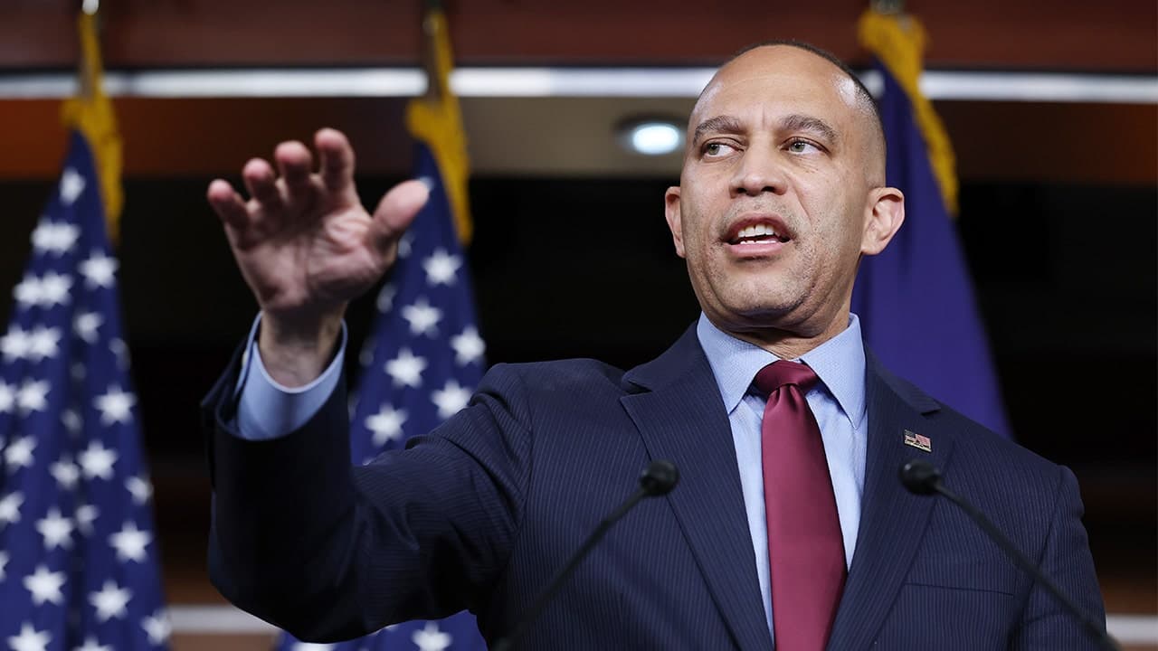 Hakeem Jeffries' 'maximum warfare' remark resurfaces after Trump attack