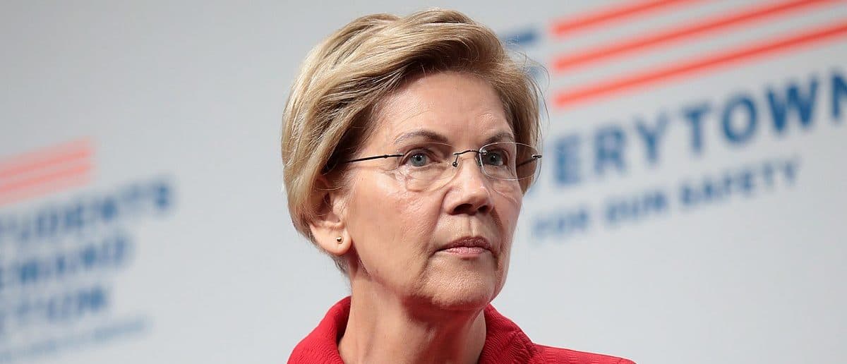 Top Senate Democrats Challenge Legality Of Pentagon’s Planned Venezuela Oil Stake