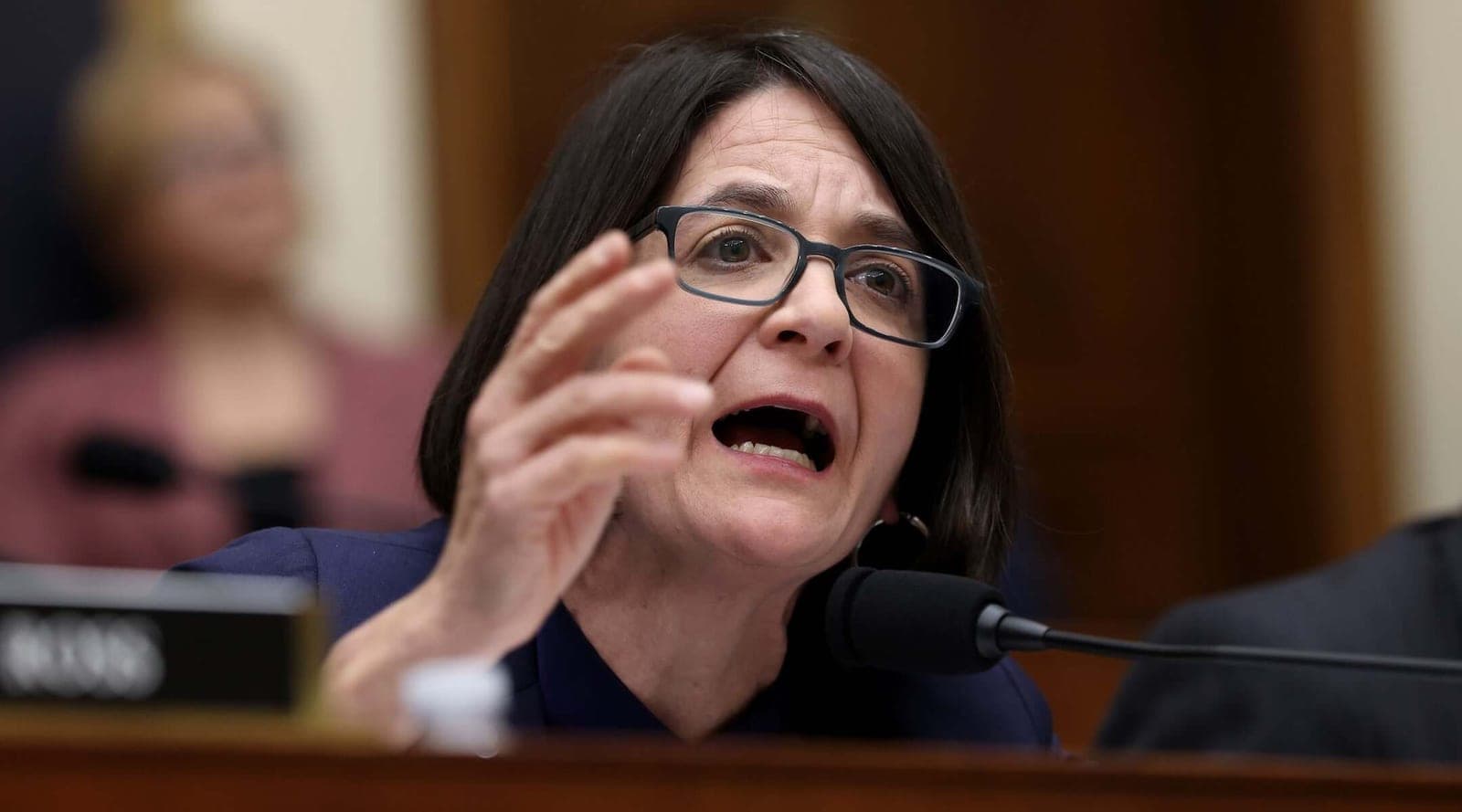 Jewish congresswoman storms out of Epstein hearing after Pam Bondi raises her record on antisemitism