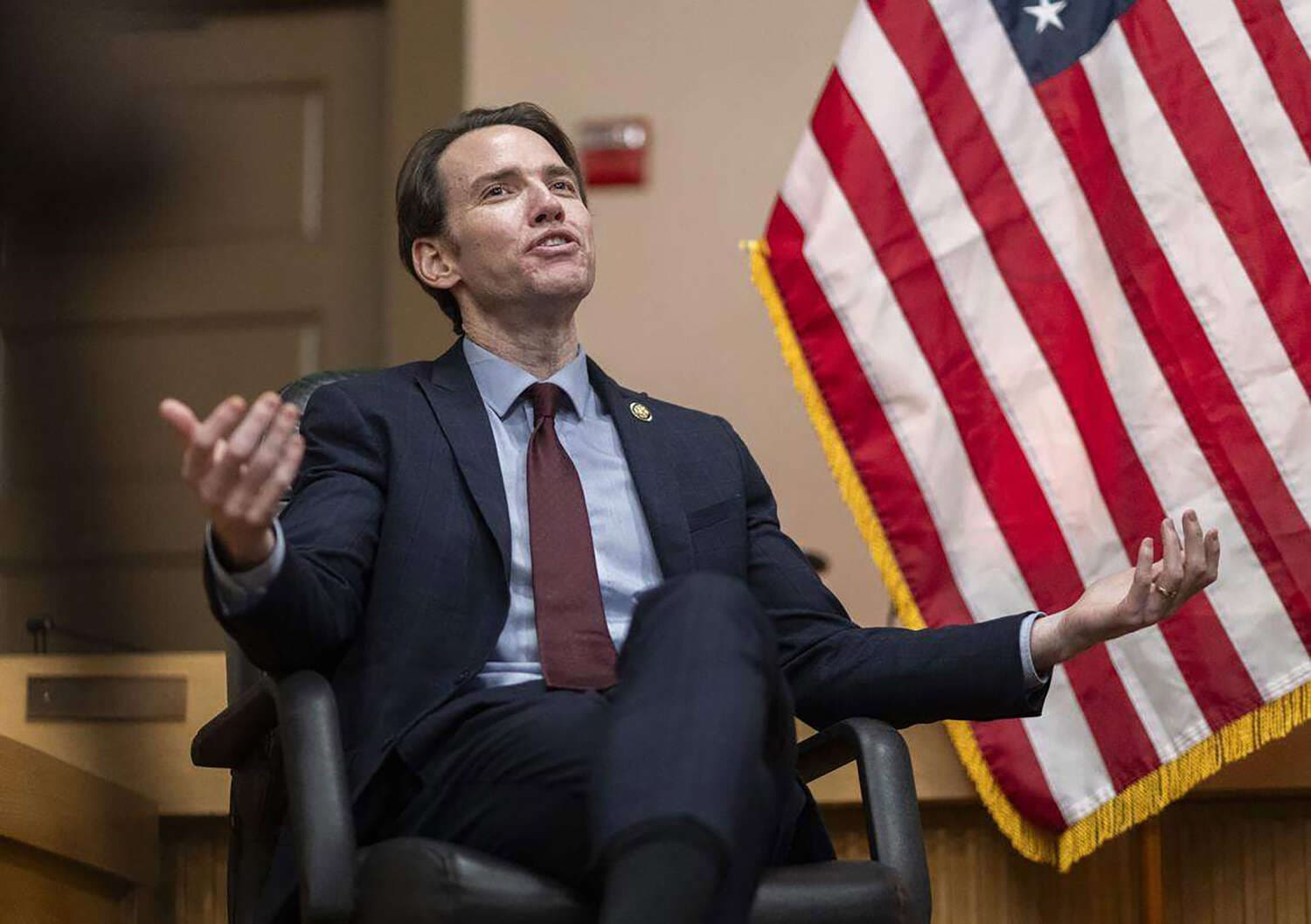 California Republican ditches party to save reelection bid in gerrymandered district