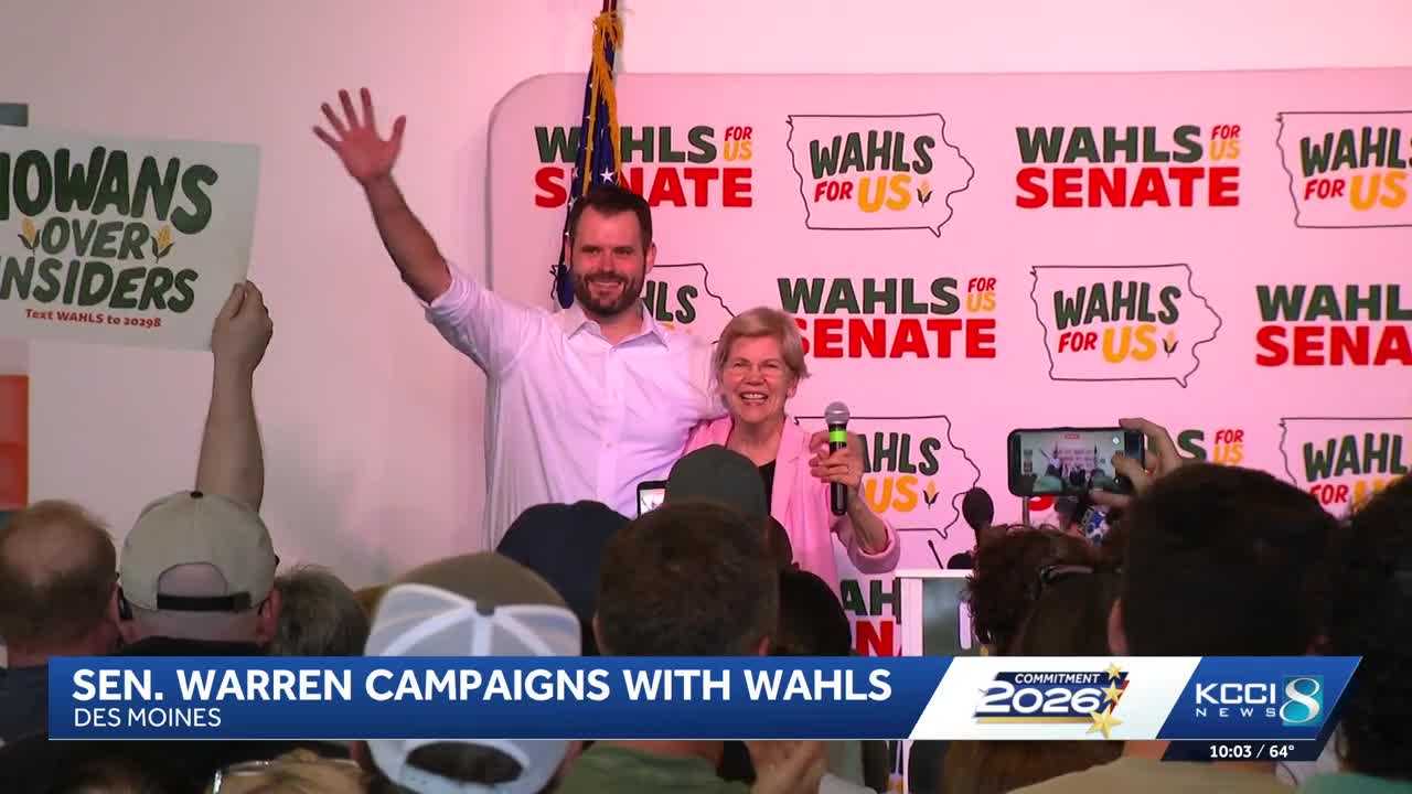 Elizabeth Warren rallies for Zach Wahls in Des Moines