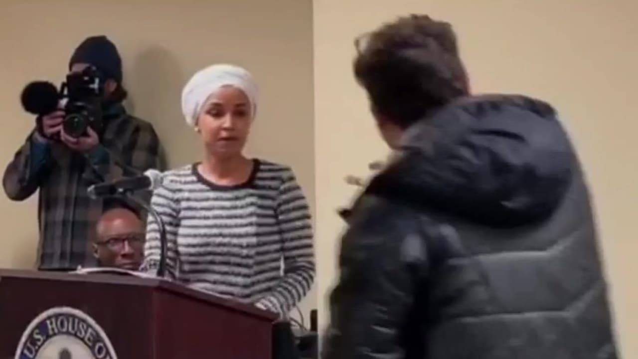 Man charged after spraying unknown substance on Rep. Ilhan Omar at town hall in Minneapolis - Boston News, Weather, Sports