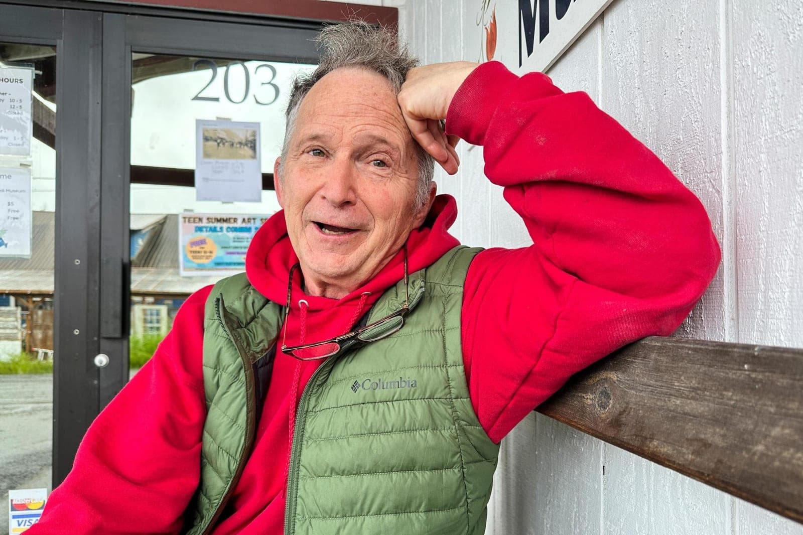 Candidate with same name as incumbent Dan Sullivan advances from primary