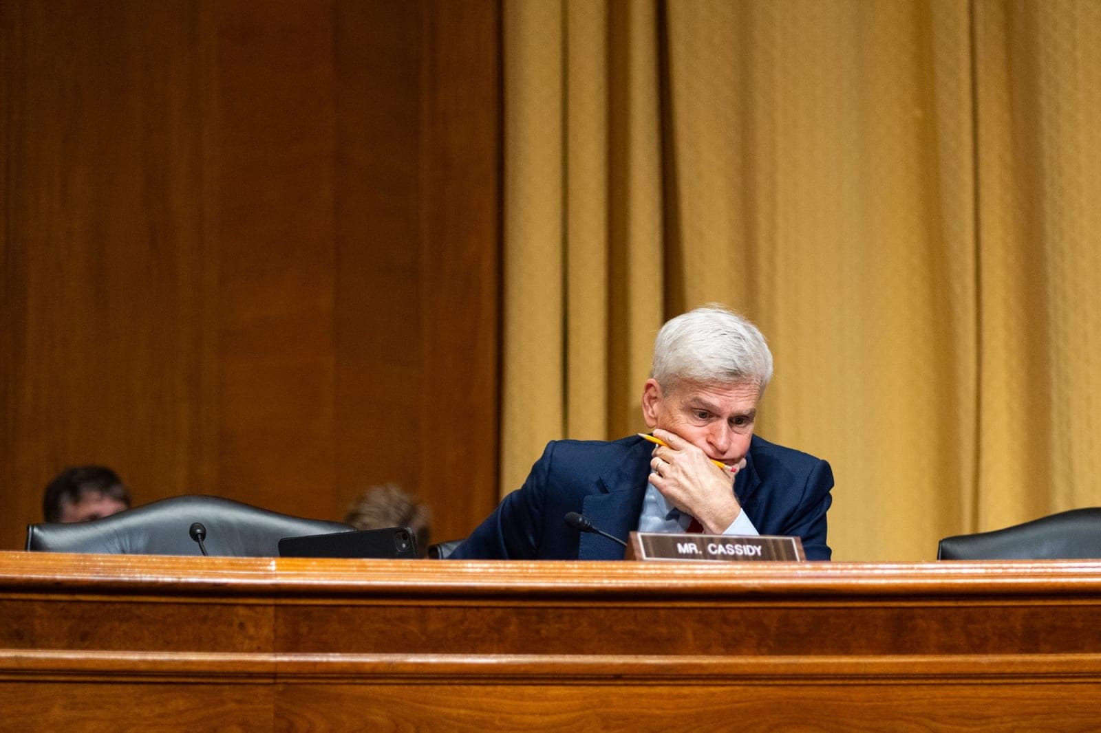 Bill Cassidy pretends to have a spine on vaccines—far too late