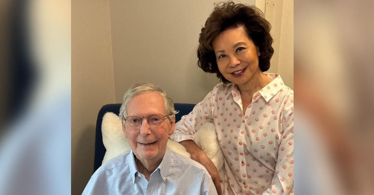 Mitch McConnell Shares New Photo as He Undergoes 'Intense Physical Therapy'