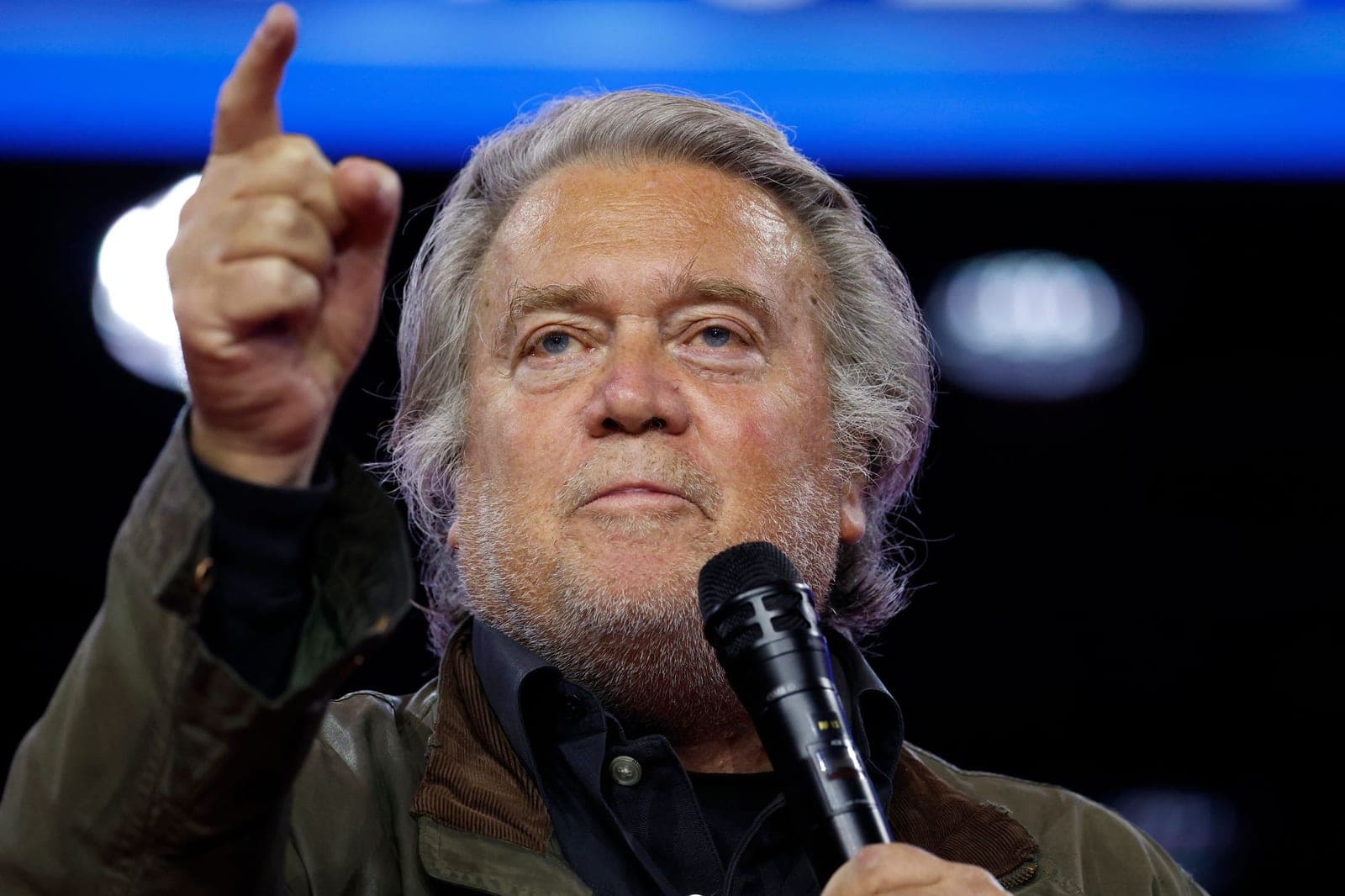 Steve Bannon Urges Trump Admin To Arrest Mark Kelly Over Comments To Military Members: 'Throw Him In Prison By Monday'