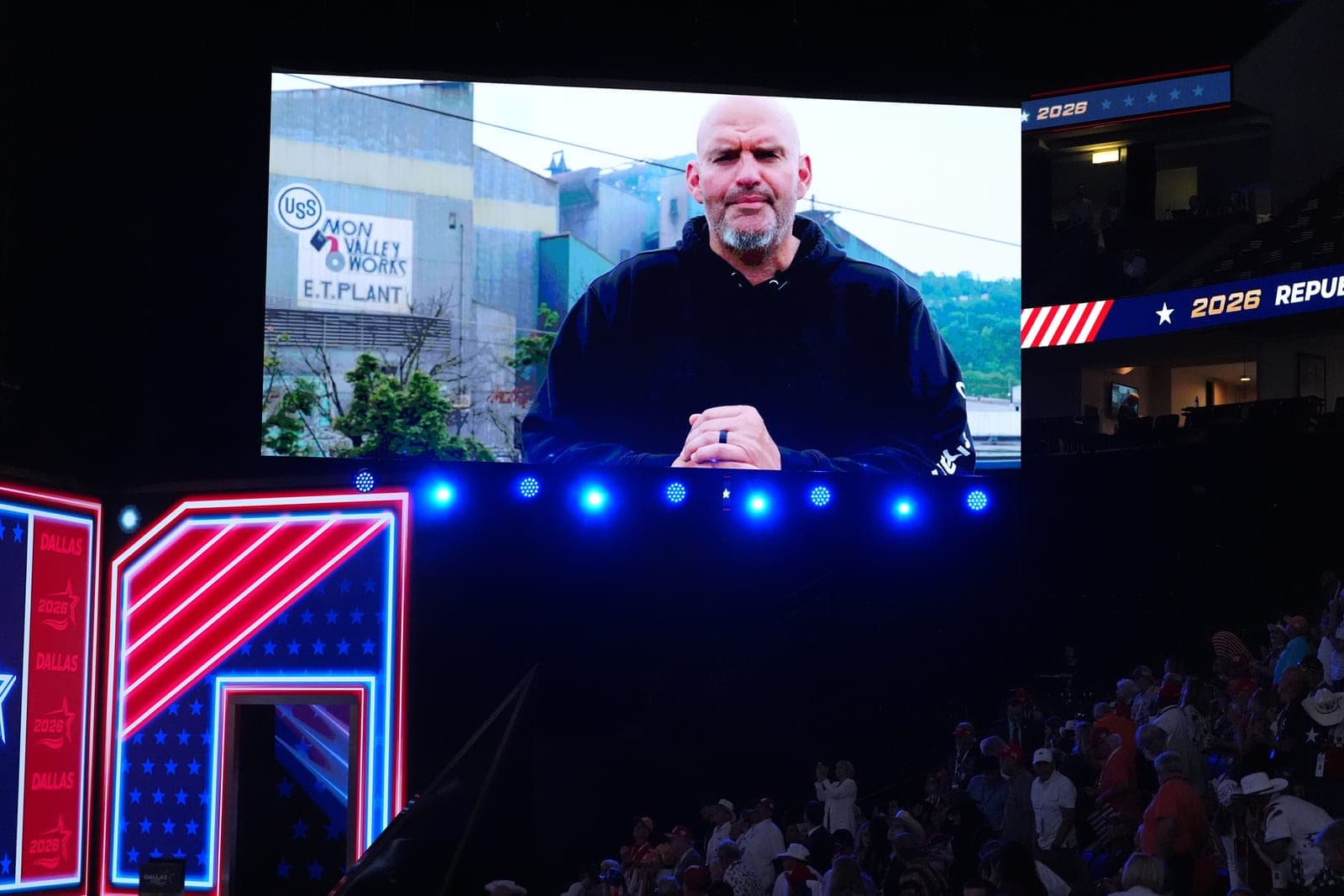 Democratic Sen. Fetterman speaks at a GOP midterm convention, fueling party-switch fears