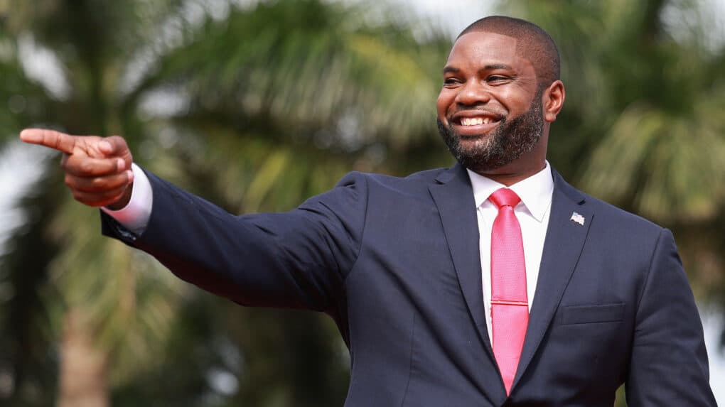 Byron Donalds wins Florida GOP primary, moves closer to becoming state's first Black governor
