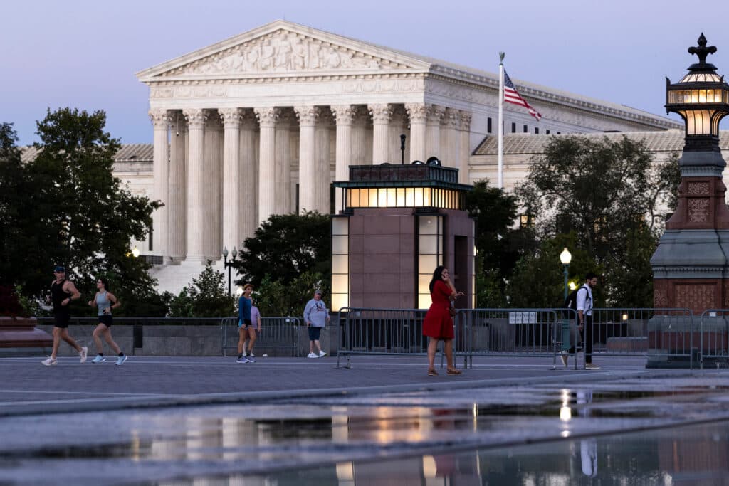 Congressional Republicans Aim to Shield Fossil Fuel Companies From Climate Lawsuits