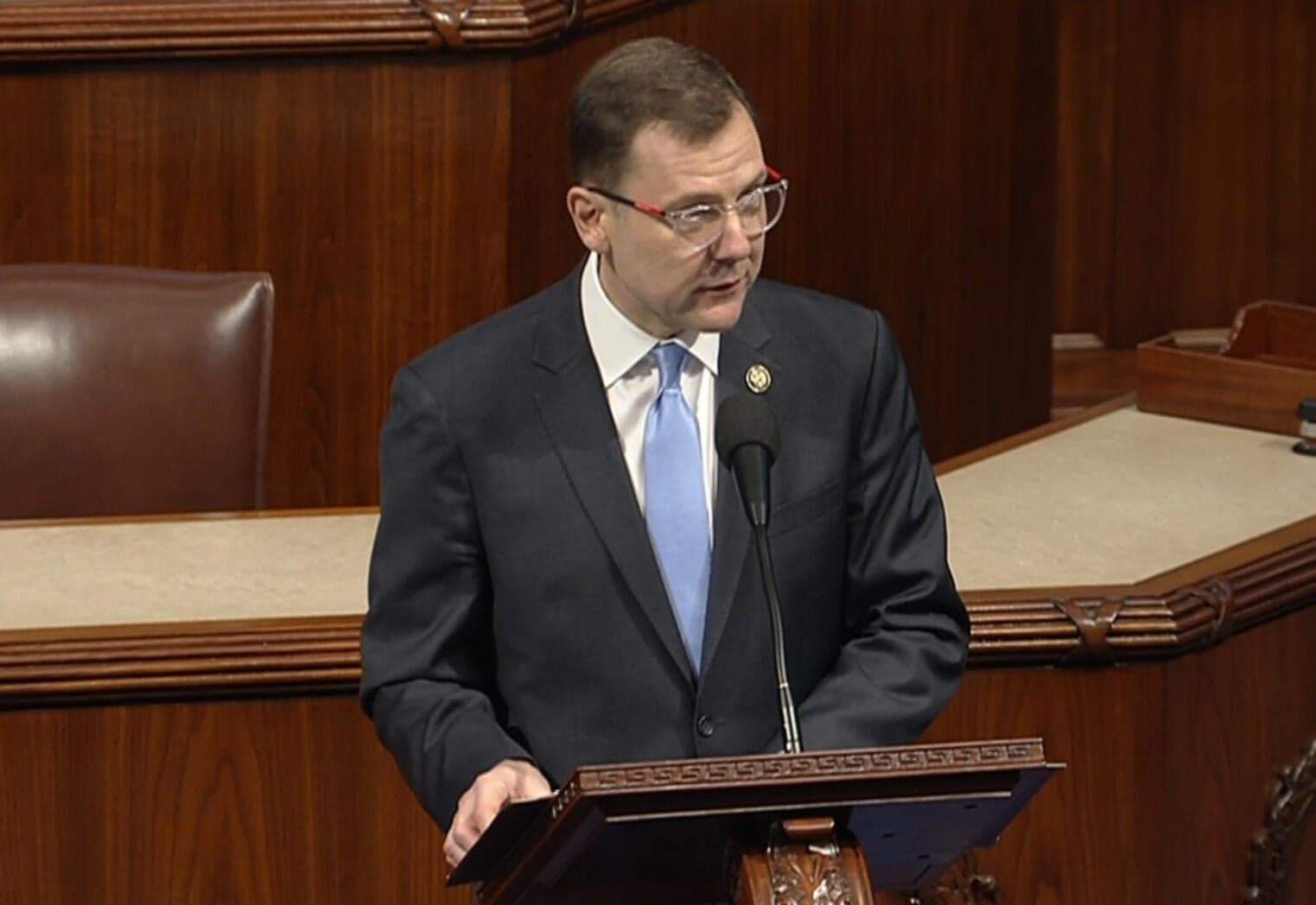 GOP Rep. Tom Kean returns to Congress after mysterious illness