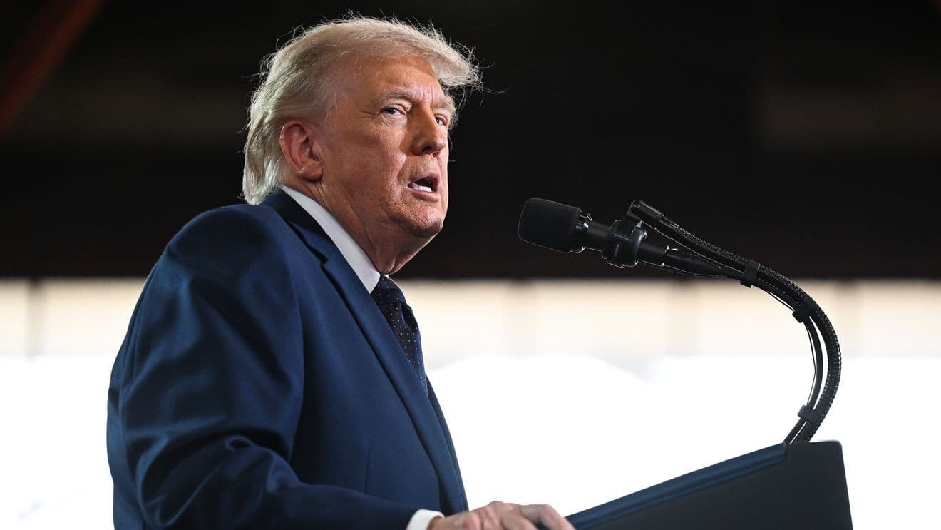 Trump pushes supporters to turn out for endorsed Paxton in Texas primary runoff