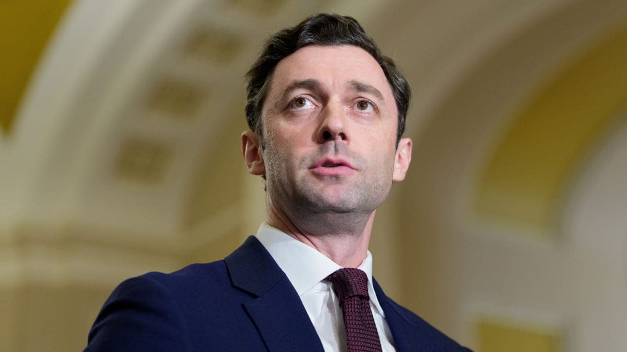 Jon Ossoff condemns Hasan Piker's rhetoric as streamer declares mainstream media 'crisis of credibility'