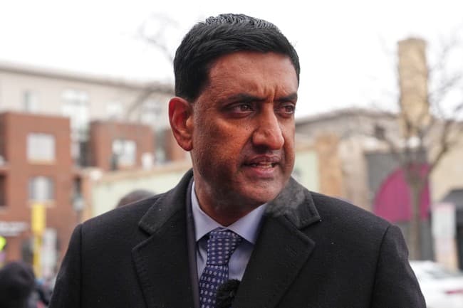 Ro Khanna Says You Can’t Trust Tech Billionaires. President Trump’s AI Accord Doesn’t Ask You To.