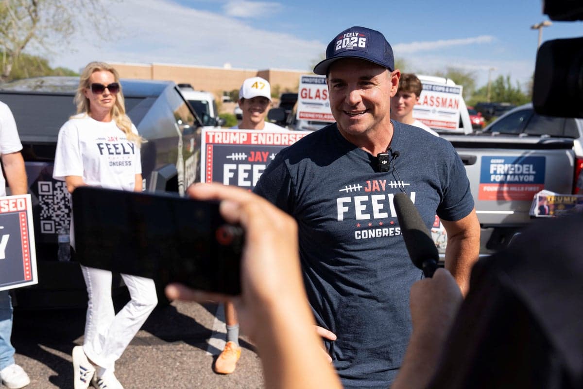 Ex-NY Jets kicker wins Republican primary in Arizona. Now he'll face team doctor in the election