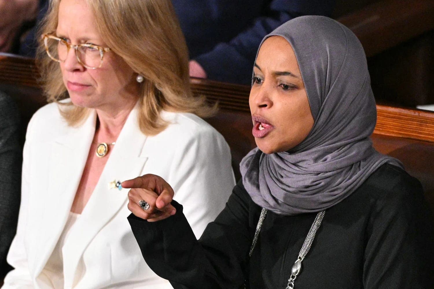 Trump says lawmakers Ilhan Omar, Rashida Tlaib should be removed from US